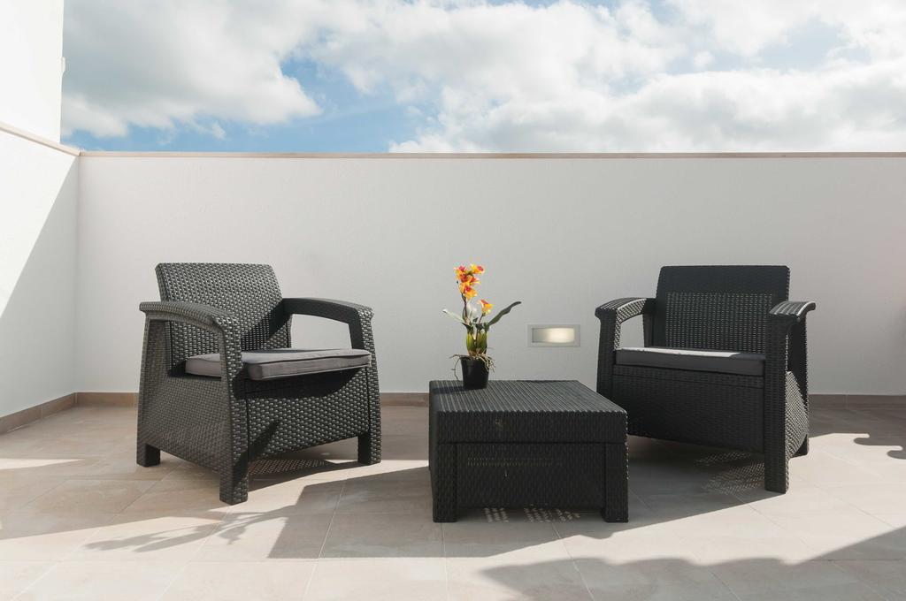 Westside Beach House Peniche Exterior foto